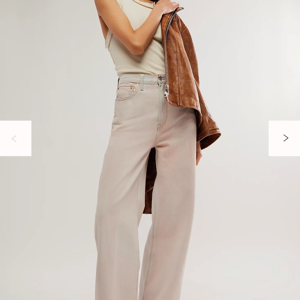 Levi's Ribcage Wide leg Fairy Dust Dreams size 27